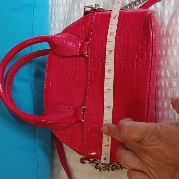 🌸Host Pick🌸Zara Fuschia Compact Crossbody/HandBag - Picture 11 of 13